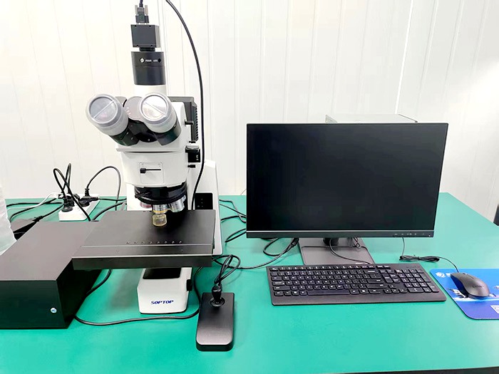 金相显微镜